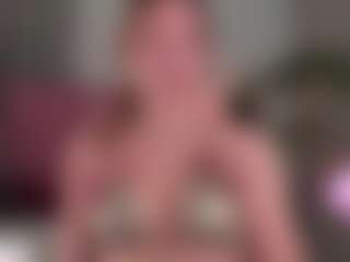 Live cam show with friendlyfiree - Blue Eyes on Milfs Live