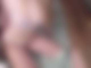 Live cam show with friendlyfiree - Handjob on Camsoda