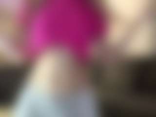 Live cam show with Mia - Foot Fetish on Fling VIP Chat