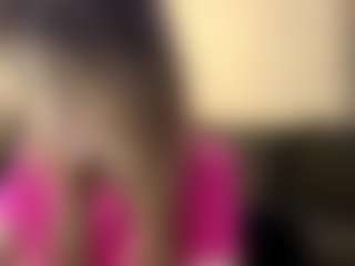 Mia's Live Sex Cam Show