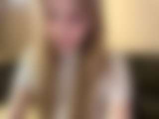 Mia's Live Sex Cam Show