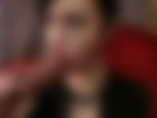 Live cam show with devvilsstoy - Skinny on TeamSkeetLive