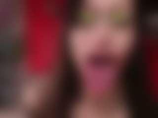 Live cam show with devvilsstoy - Skinny on Camsoda