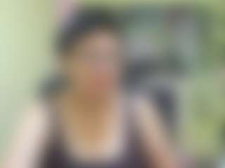 EmilyL0ve's Live Sex Cam Show