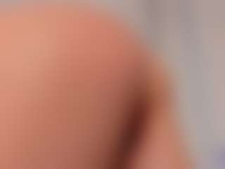 Live cam show with FloraAmber - Thong on Strip Flash - Live Sex Shows