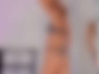 Live cam show with FloraAmber - Cute on Dolls Live