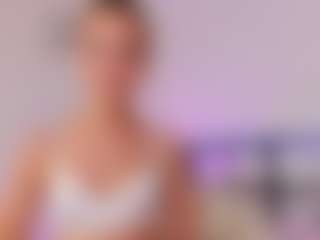 FloraAmber's Live Sex Cam Show