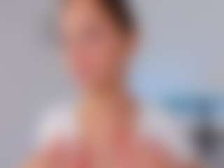 Live cam show with FloraAmber - Thong on madthumbs