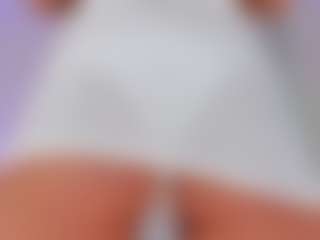 Live cam show with FloraAmber - Blue Eyes on Fling VIP Chat