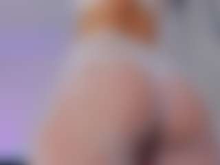 FloraAmber's Live Sex Cam Show