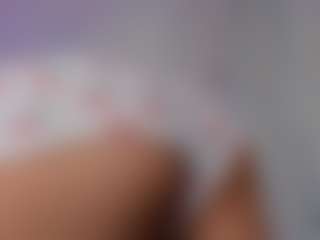 FloraAmber's Live Sex Cam Show