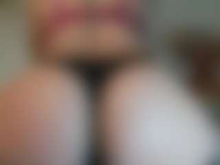 Live cam show with nikitabonnie - Cock Rating on Dolls Live