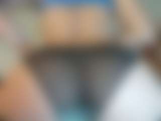 Live cam show with nikitabonnie - Tease on madthumbs
