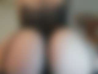 Live cam show with nikitabonnie - Anal Toys on hrnylive.com