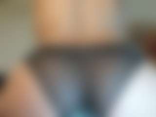 Live cam show with nikitabonnie - Orgasm on madthumbs