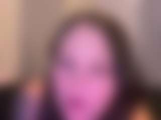 itsmeeeg's Live Sex Cam Show