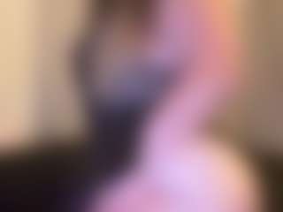itsmeeeg's Live Sex Cam Show