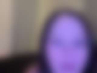 itsmeeeg's Live Sex Cam Show
