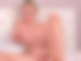Ailynice's Live Sex Cam Show