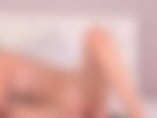 Live cam show with Ailynice - Blonde Hair on Camsoda