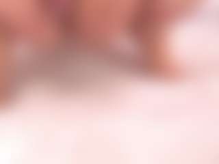 Live cam show with Ailynice - Blonde Hair on madthumbs
