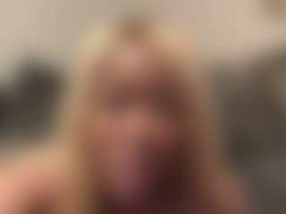 Moriah Mills's Live Sex Cam Show