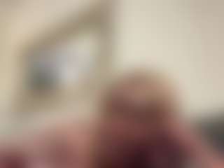 Live cam show with Moriah Mills - Pornstar on Cam Slut