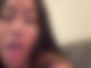 Live cam show with Moriah Mills - Pornstar Big Tits on Adult Interactions