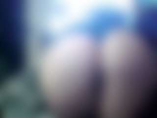 Backsidebrunette