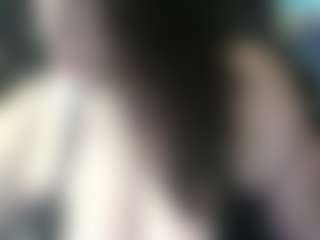 Backsidebrunette