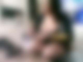 BacksideBrunette's Live Sex Cam Show