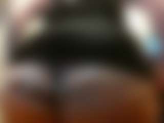 Live cam show with BacksideBrunette - Green Eyes on madthumbs