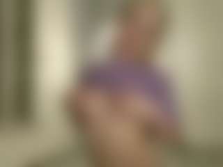 Live cam show with Dju - Big Tits on liverealitysex.com