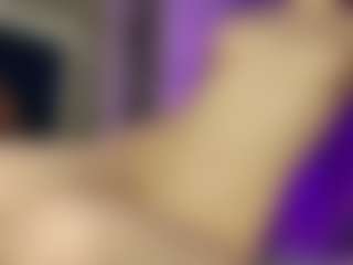 Dju's Live Sex Cam Show