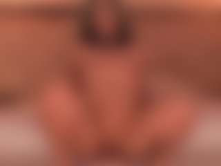 Live cam show with KayraLanne - Facial Piercings on TeamSkeetLive
