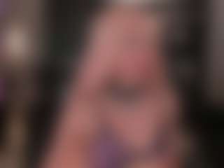 Live cam show with KayraLanne - Skinny on fapnchat