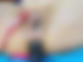 Live cam show with Melanie-Gale - Small Tits on SinfulBabes