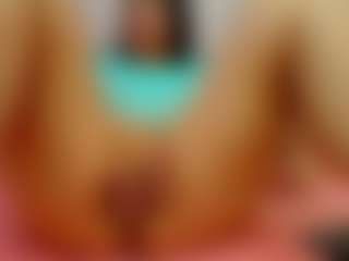 Live cam show with Melanie-Gale - Gape on Ass Tok