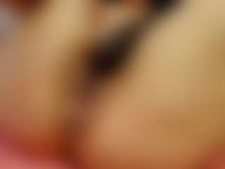 Live cam show with Melanie-Gale - Double Penetration on chickslive.net