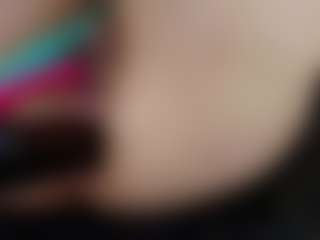 Melanie-Gale's Live Sex Cam Show