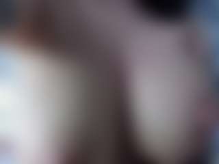 Miariot's Live Sex Cam Show