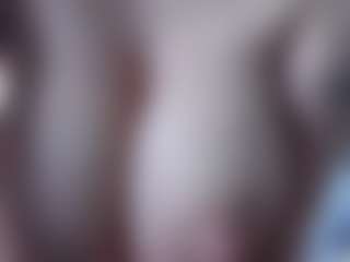 Miariot's Live Sex Cam Show
