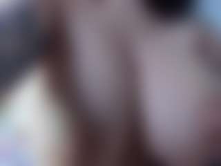 Miariot's Live Sex Cam Show