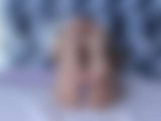 Live cam show with Miariot - Anal Toys on TeamSkeetLive