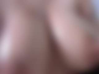 Live cam show with Miariot - Hairy Pussy on Soda Cam
