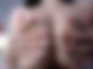 Live-Cam-Show mit Miariot - Ass Bouncing auf Camsoda