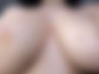 Live cam show with Miariot - Hairy Pussy on CamwithHer