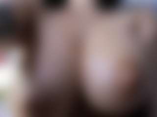 Live cam show with Miariot - Handjob on Latina Girls