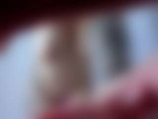 Live cam show with Miariot - Hairy Pussy on sexytreat.net