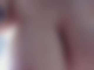 Miariot's Live Sex Cam Show
